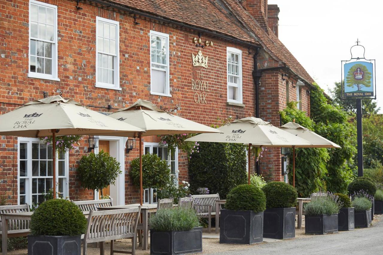 The Royal Oak, Yattendon Frilsham 外观 照片