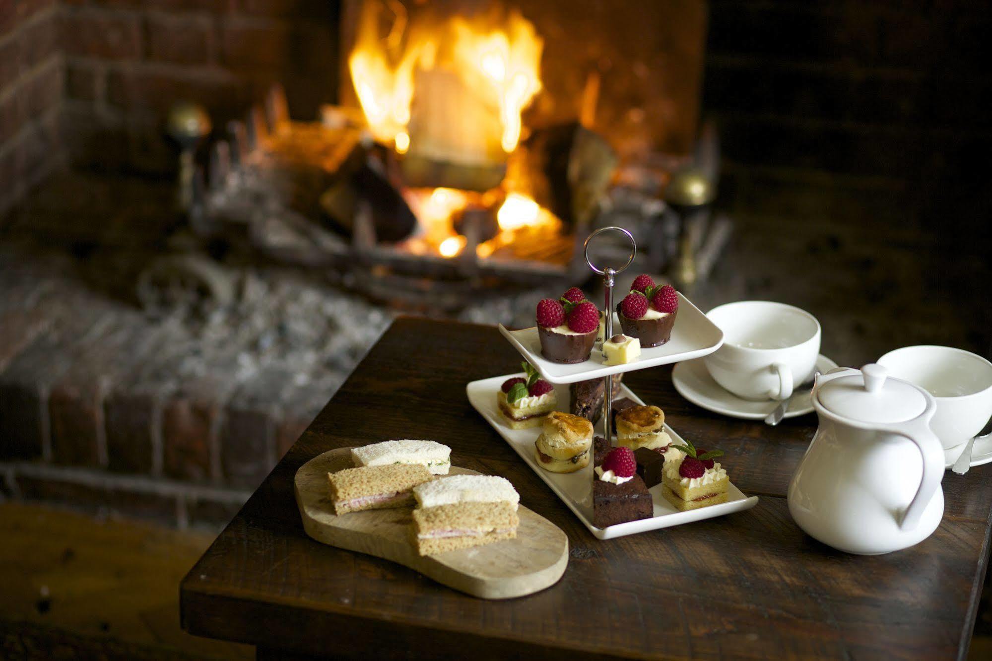The Royal Oak, Yattendon Frilsham 外观 照片