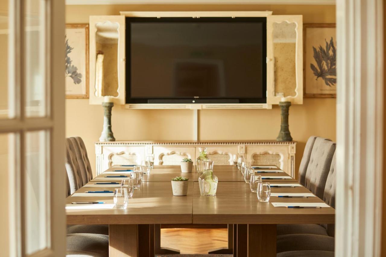 The Royal Oak, Yattendon Frilsham 外观 照片